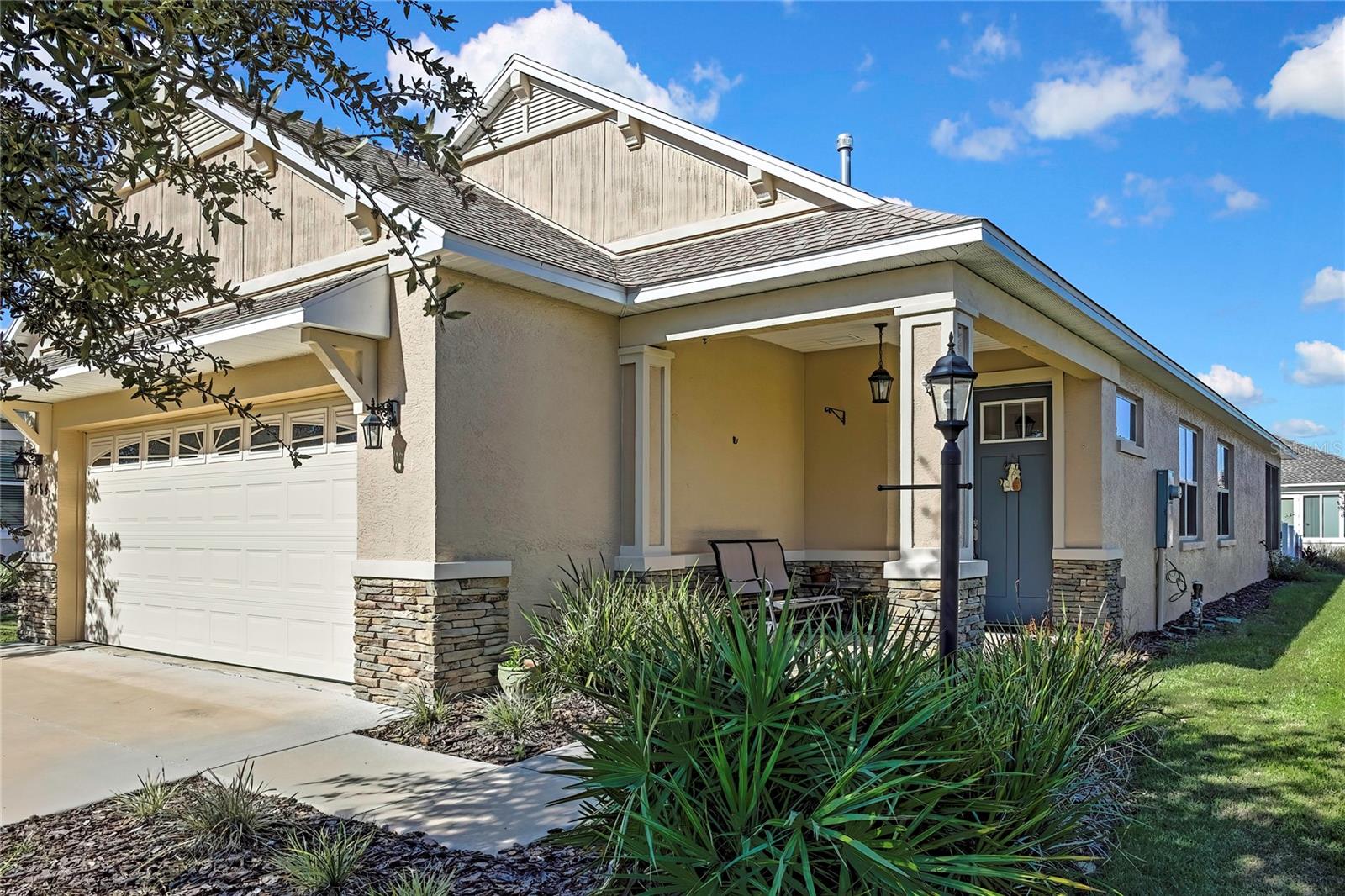 Image 3 of 39 For 9764 100th Avenue Road