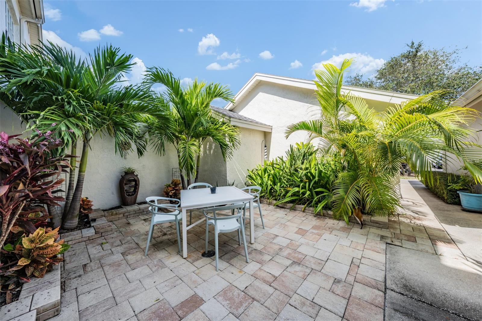 Image 5 of 49 For 11300 Harbor Way 1735