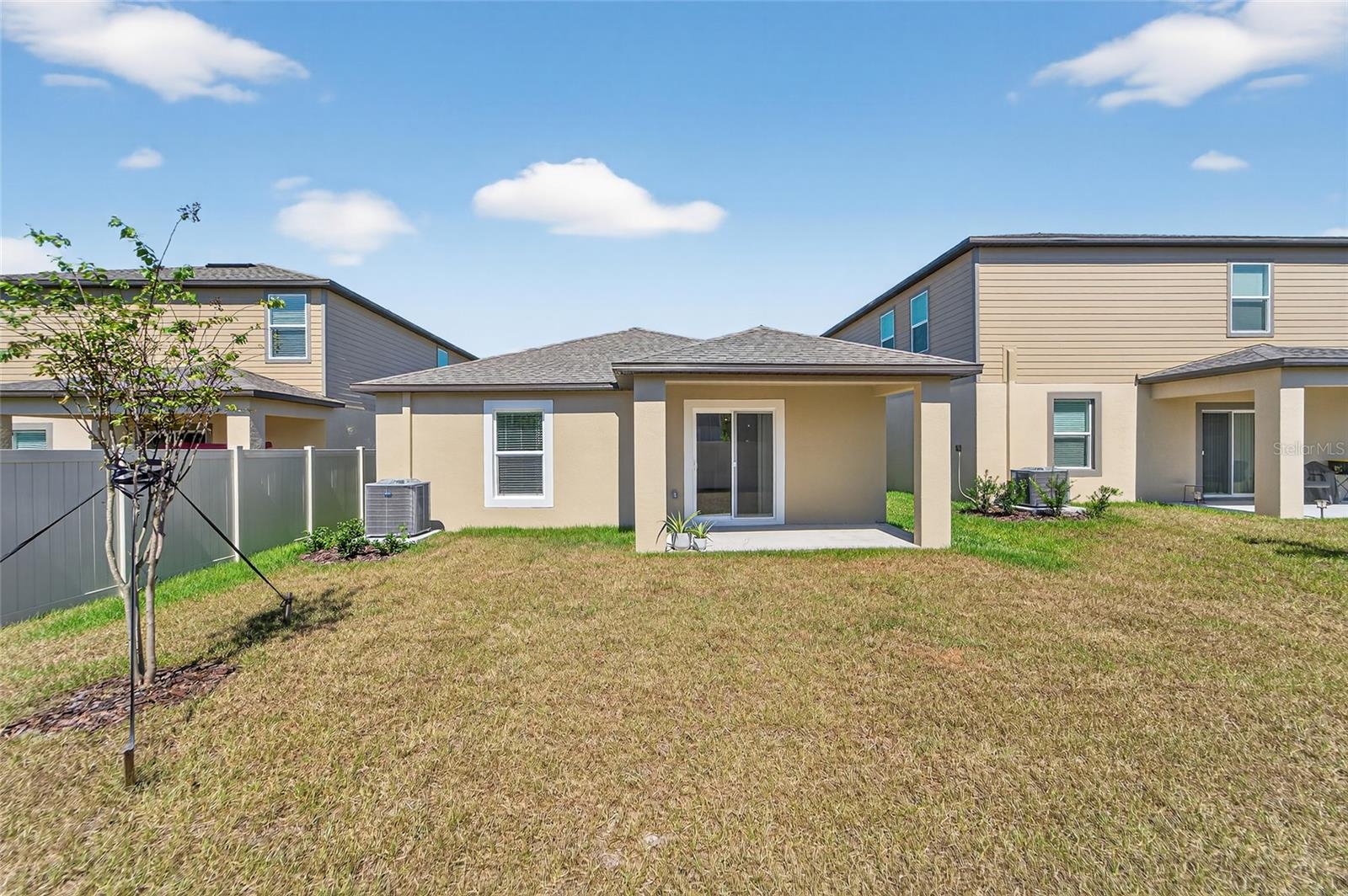 Image 18 of 21 For 17512 Shirewood Way