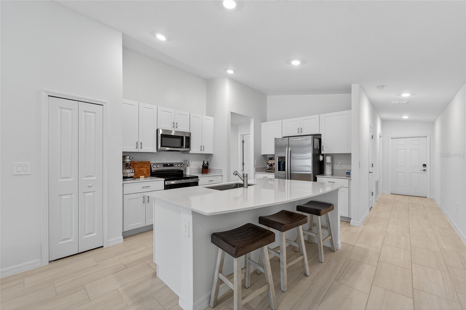 Image 5 of 21 For 17512 Shirewood Way