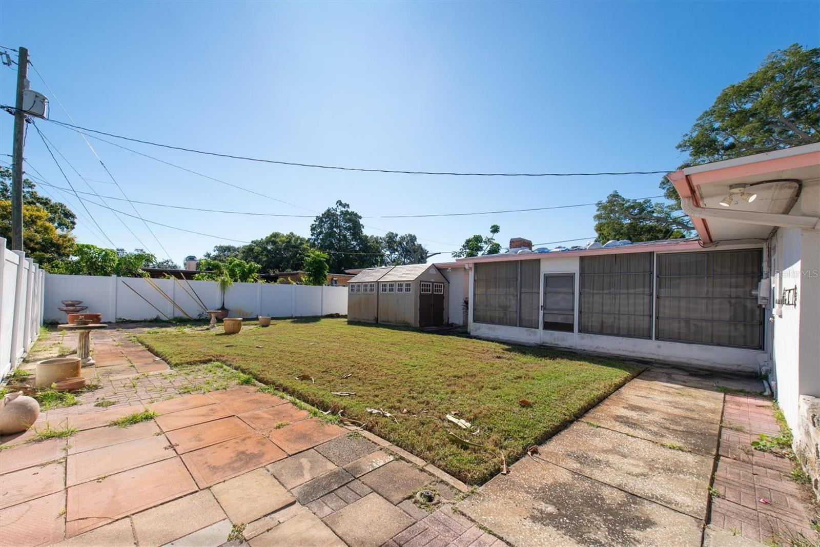 Image 4 of 52 For 7 Maywood Avenue
