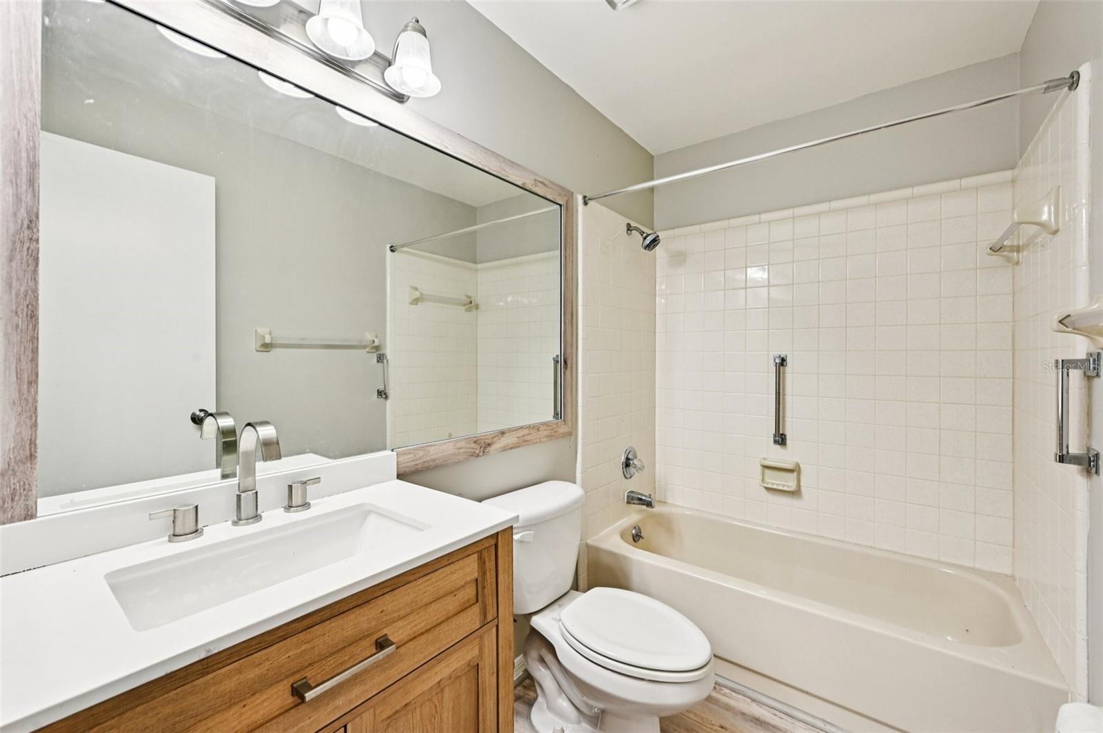 Image 19 of 55 For 2421 Lancaster Drive