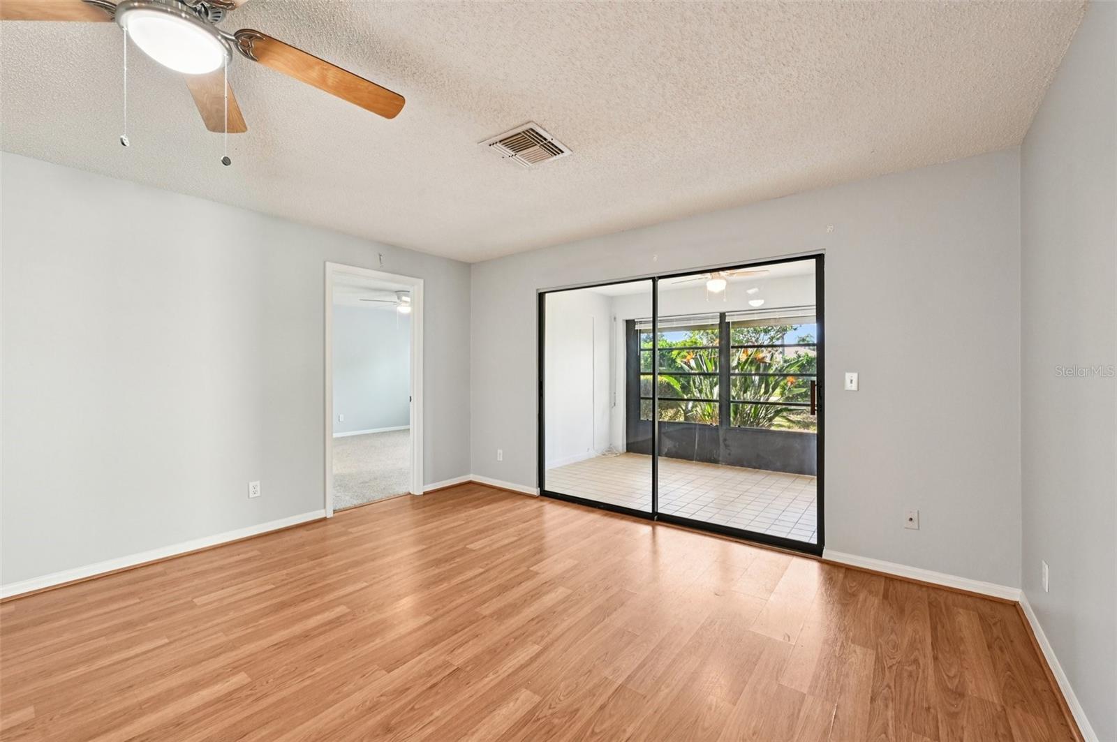 Image 4 of 55 For 2421 Lancaster Drive