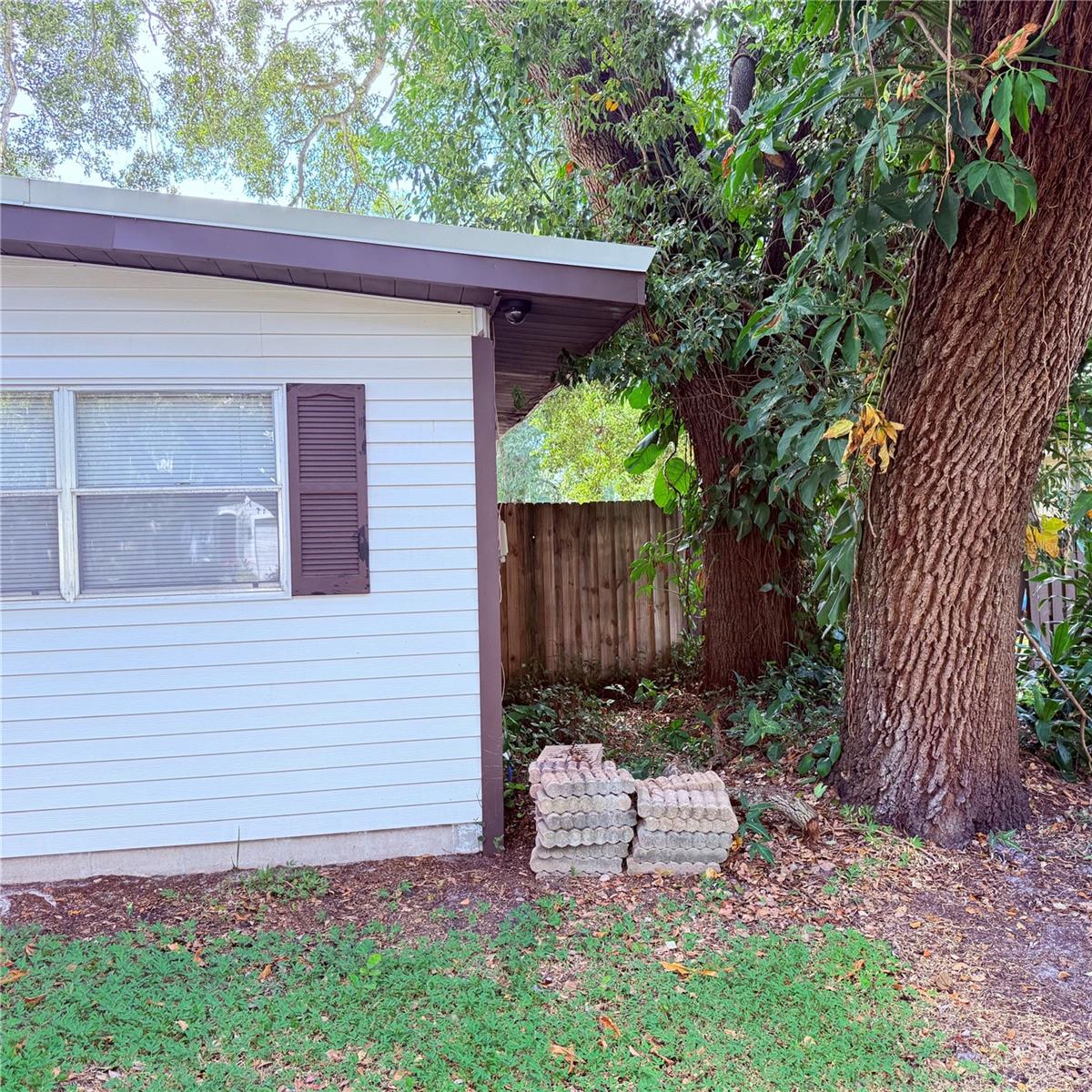 Image 3 of 17 For 3110 Price Avenue
