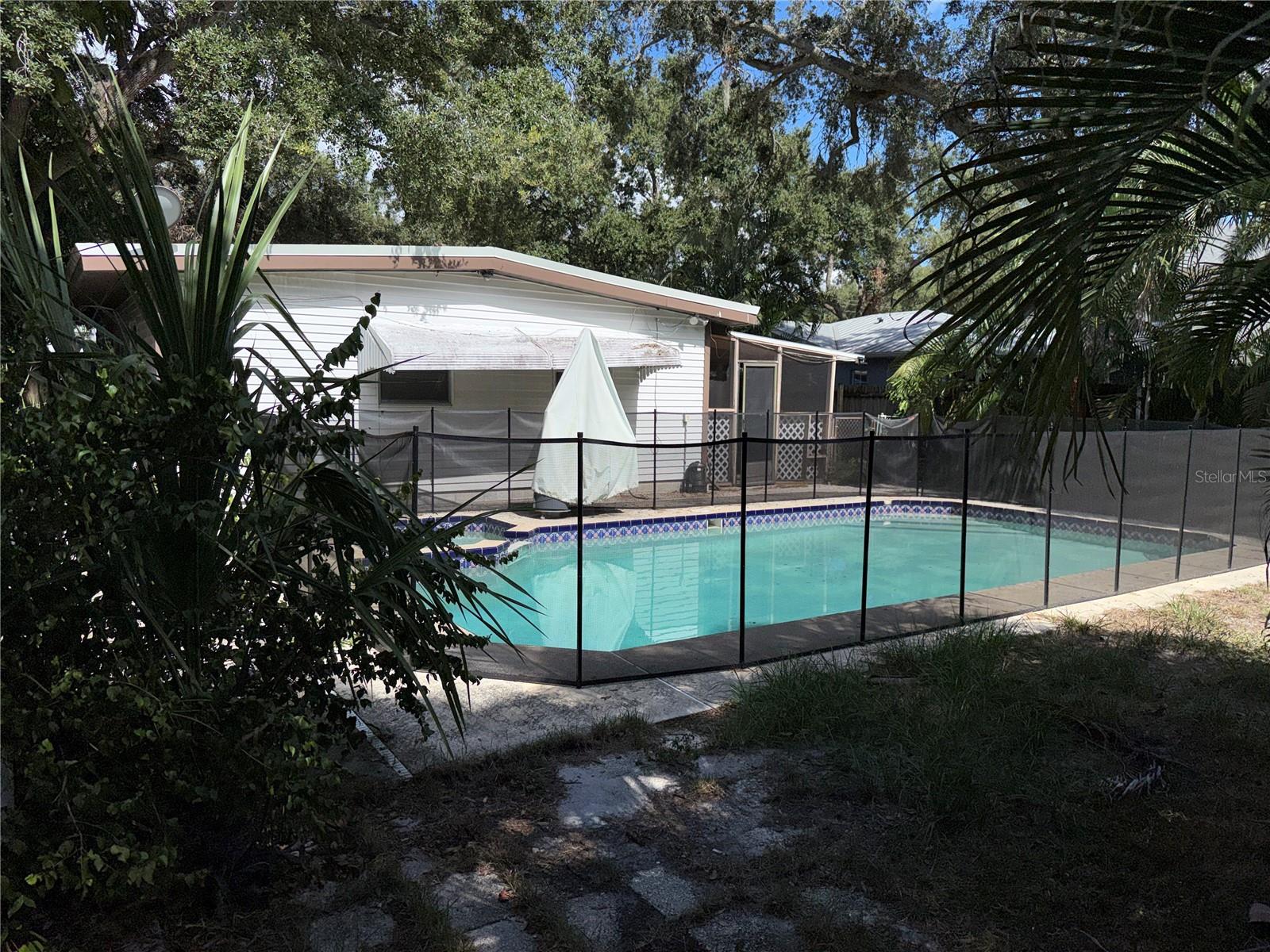 Image 9 of 17 For 3110 Price Avenue