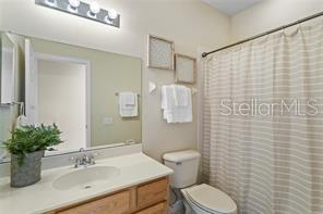 Image 37 of 41 For 1143 Venetian Harbor Drive Ne