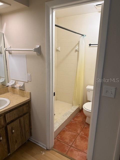 Image 10 of 34 For 128 Lake Thomas Drive