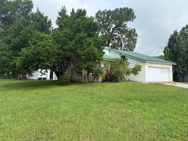 Image 17 of 34 For 128 Lake Thomas Drive