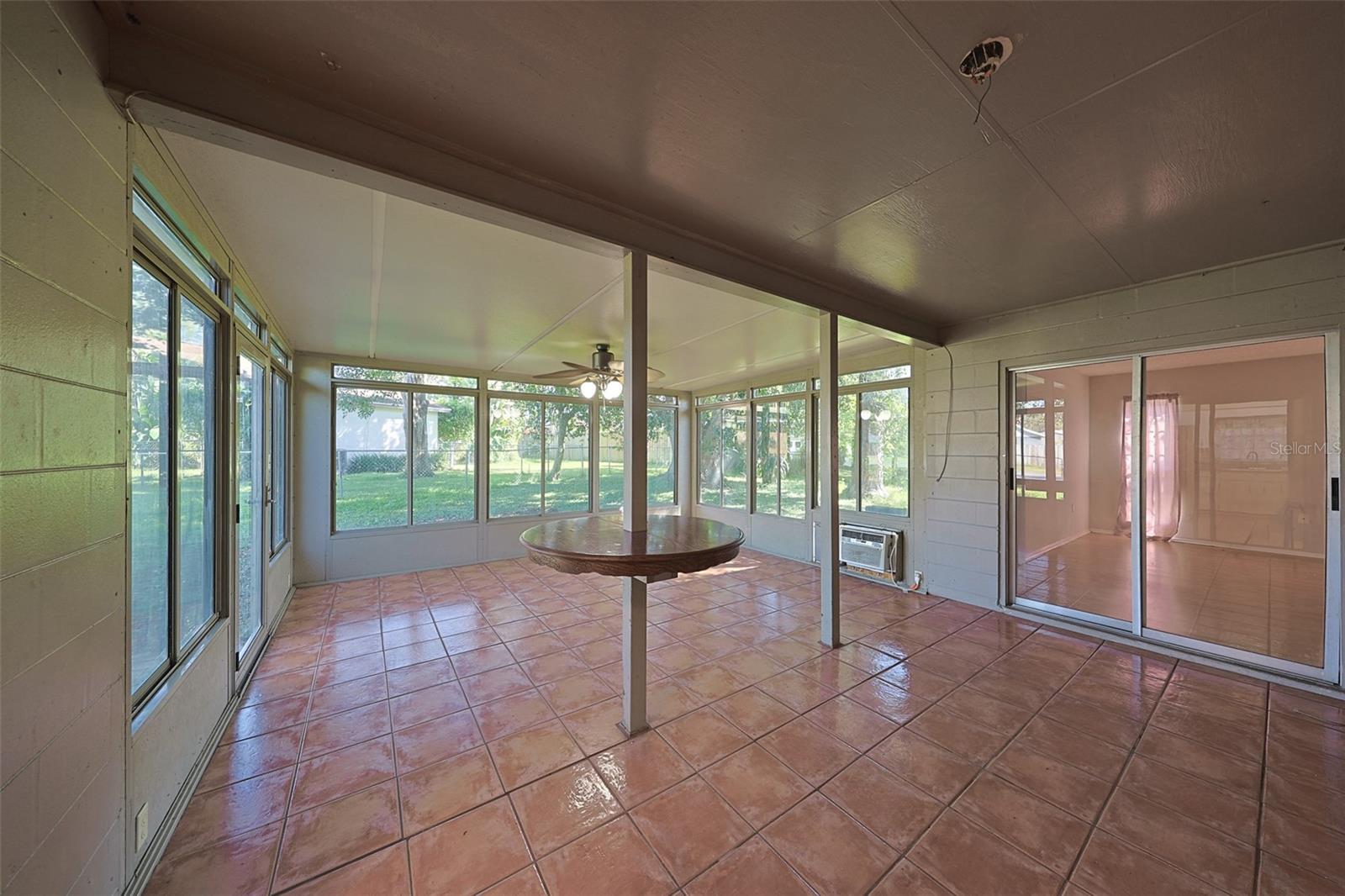 Image 24 of 34 For 128 Lake Thomas Drive