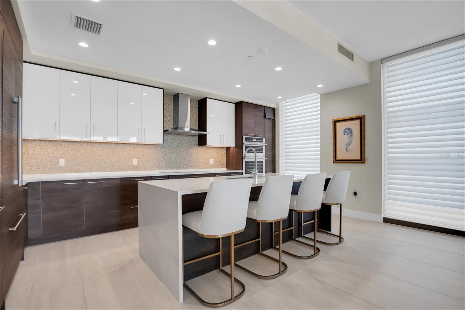 Image 9 of 50 For 301 1st Street S 1003