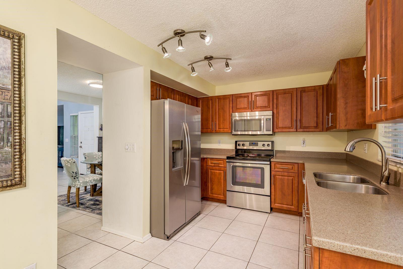 Image 10 of 31 For 4671 Tudor Lane