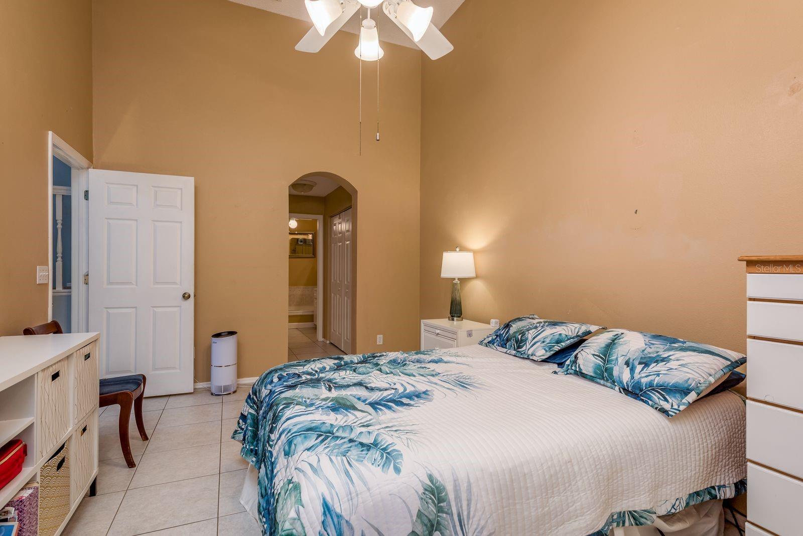 Image 15 of 31 For 4671 Tudor Lane