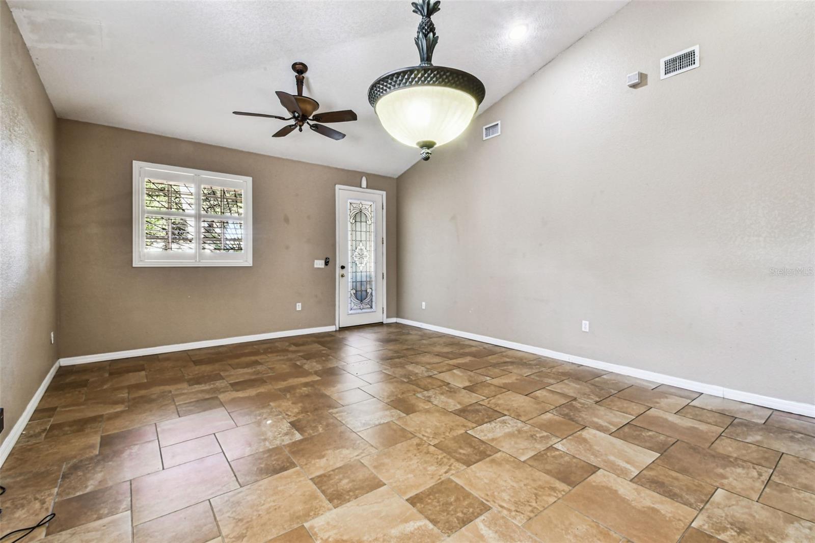 Image 10 of 72 For 7215 Duncan Avenue