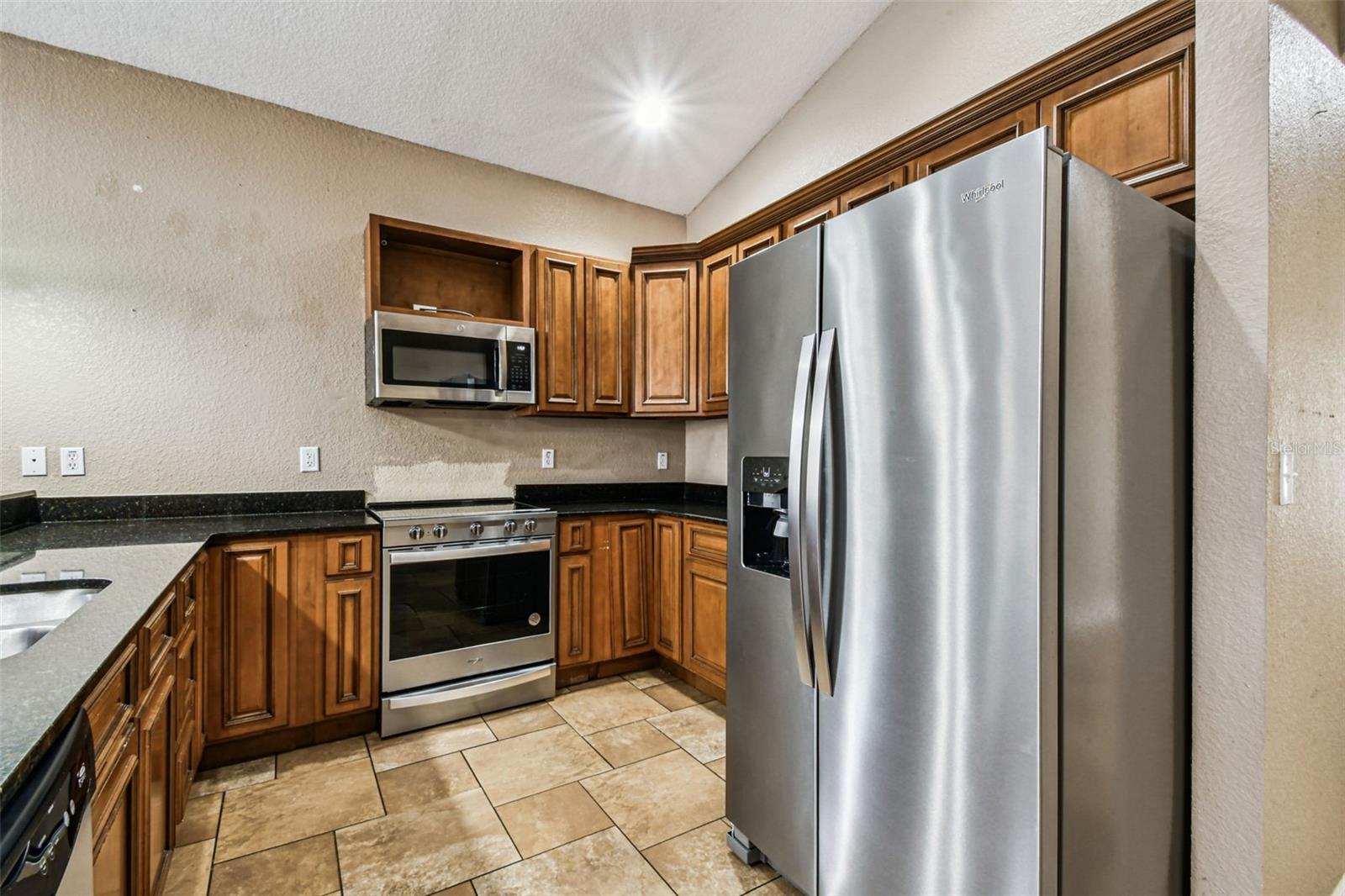 Image 15 of 72 For 7215 Duncan Avenue