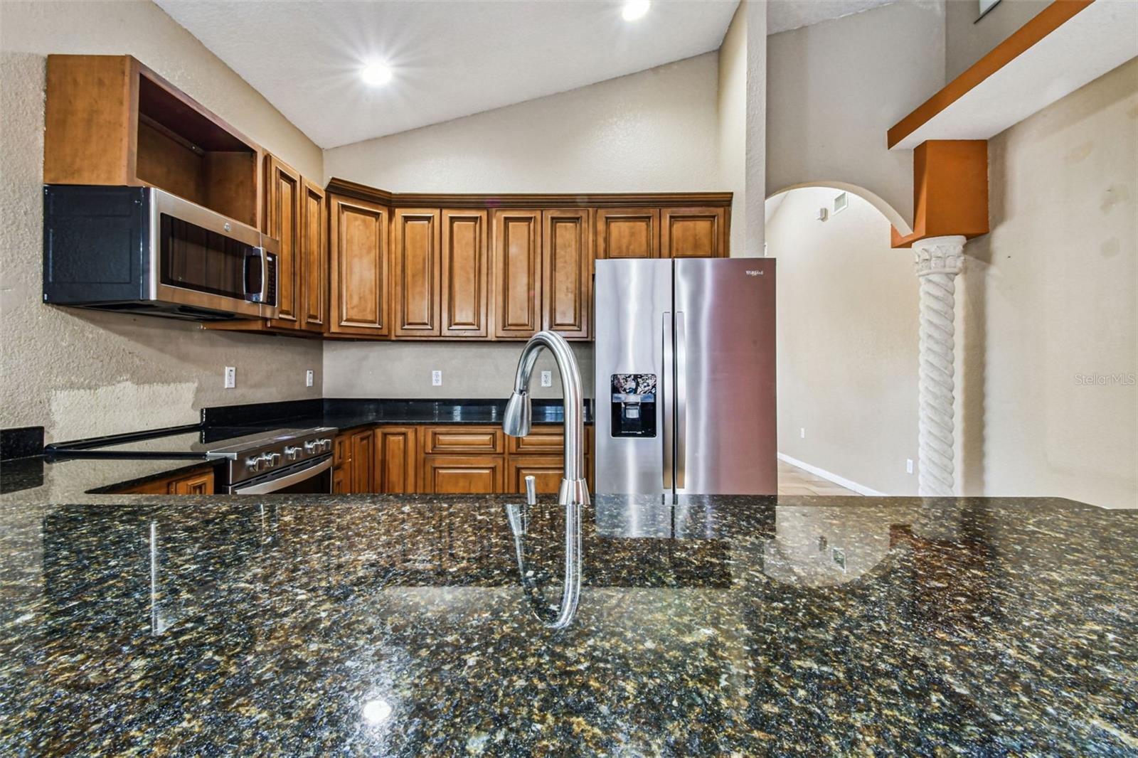 Image 16 of 72 For 7215 Duncan Avenue