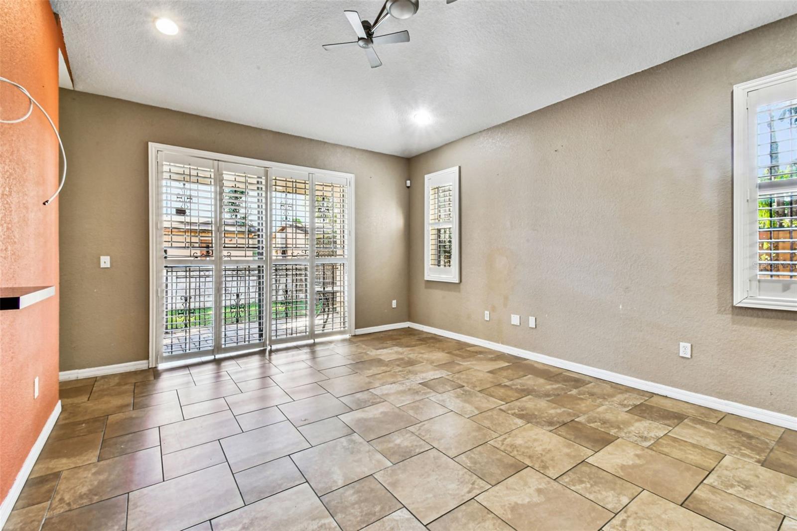 Image 18 of 72 For 7215 Duncan Avenue