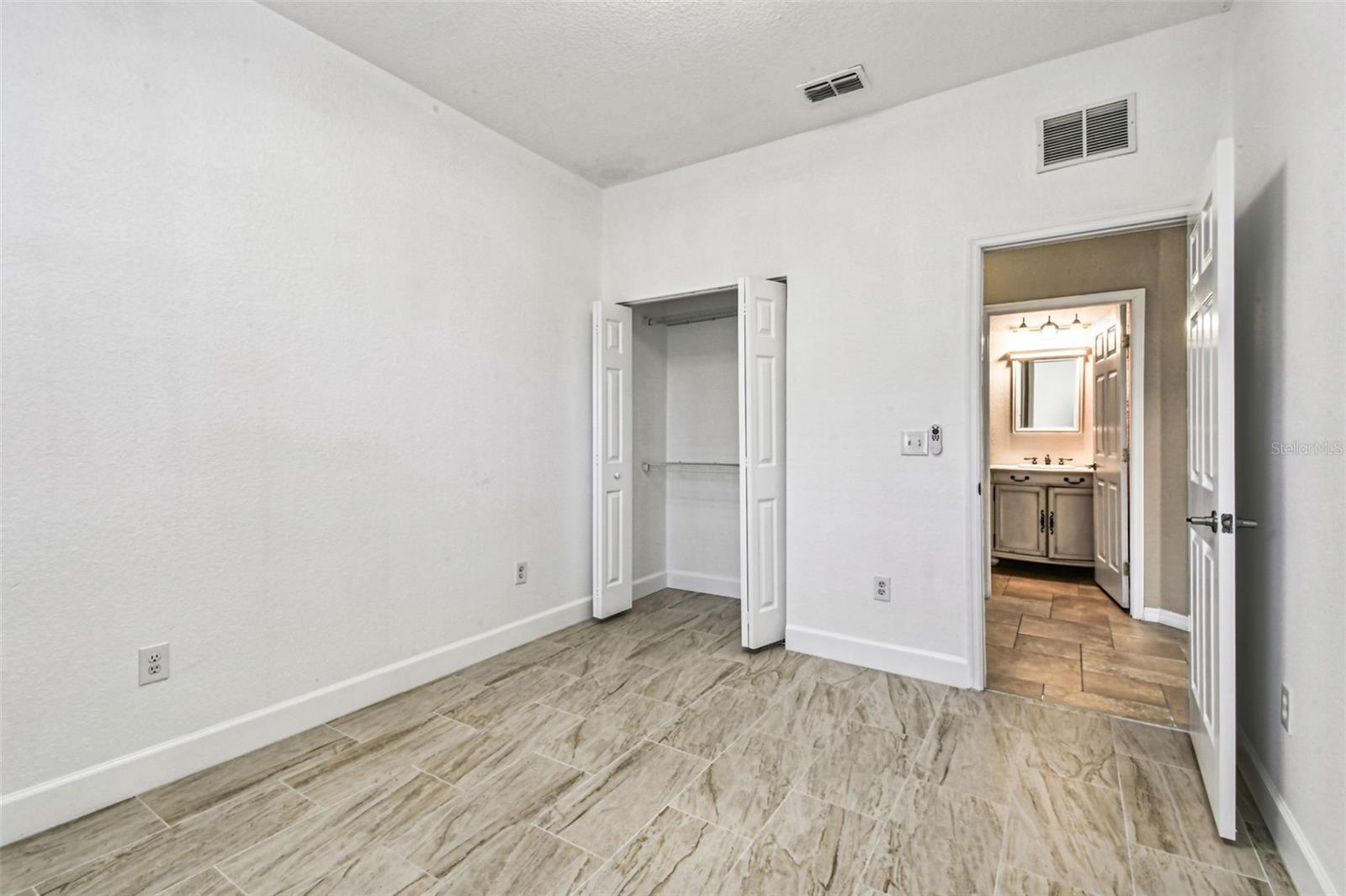 Image 32 of 72 For 7215 Duncan Avenue