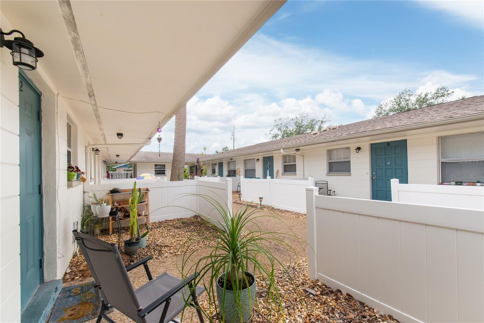 Image 11 of 30 For 500 75th Avenue N