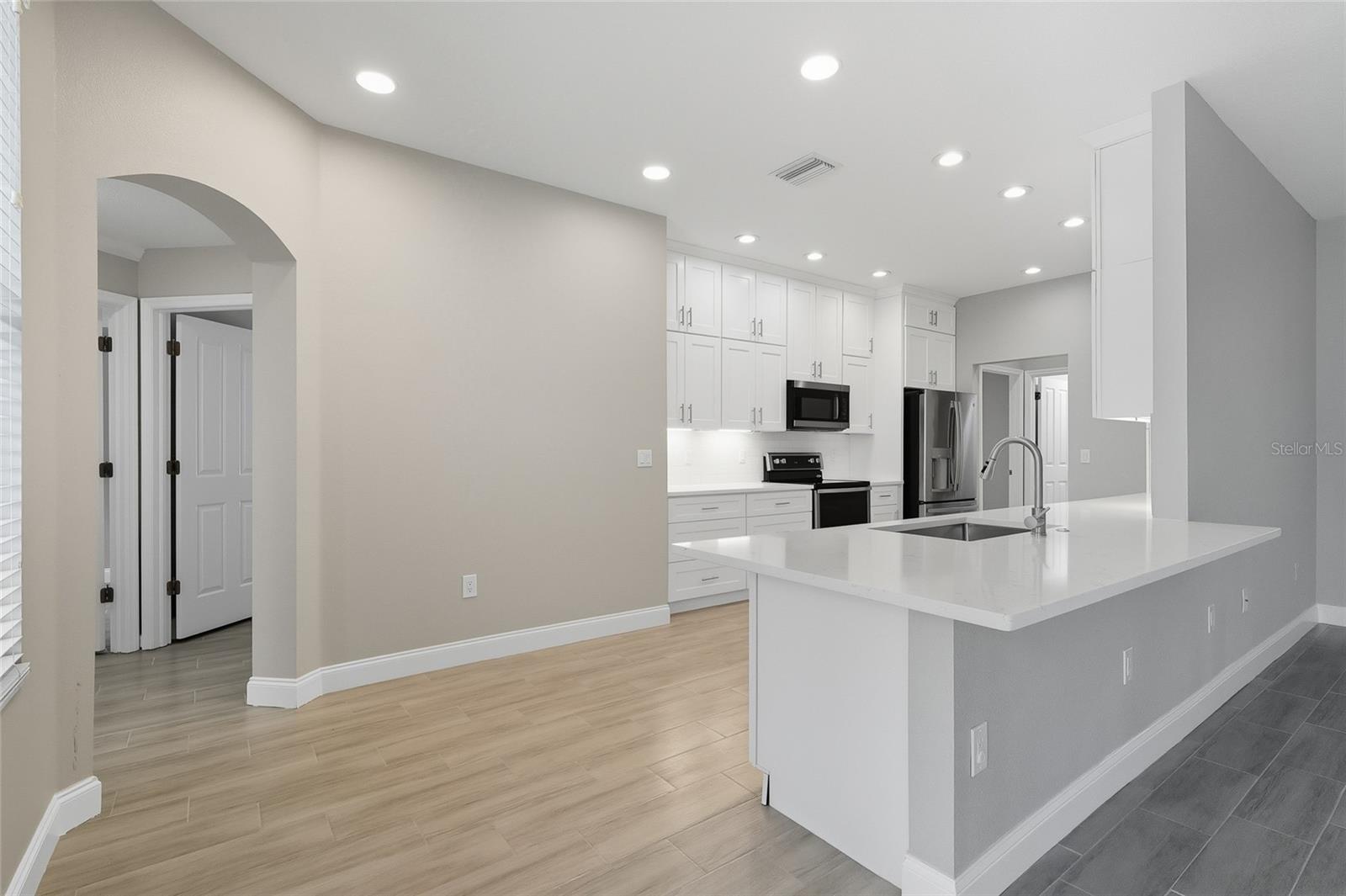 Image 11 of 39 For 4423 Gentrice Drive