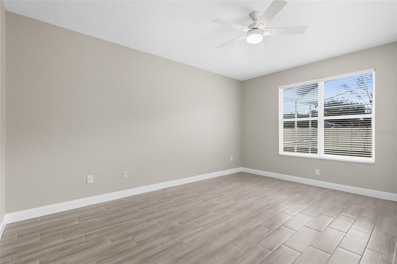 Image 17 of 39 For 4423 Gentrice Drive