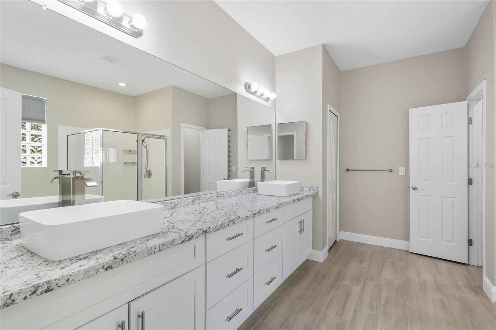 Image 18 of 39 For 4423 Gentrice Drive