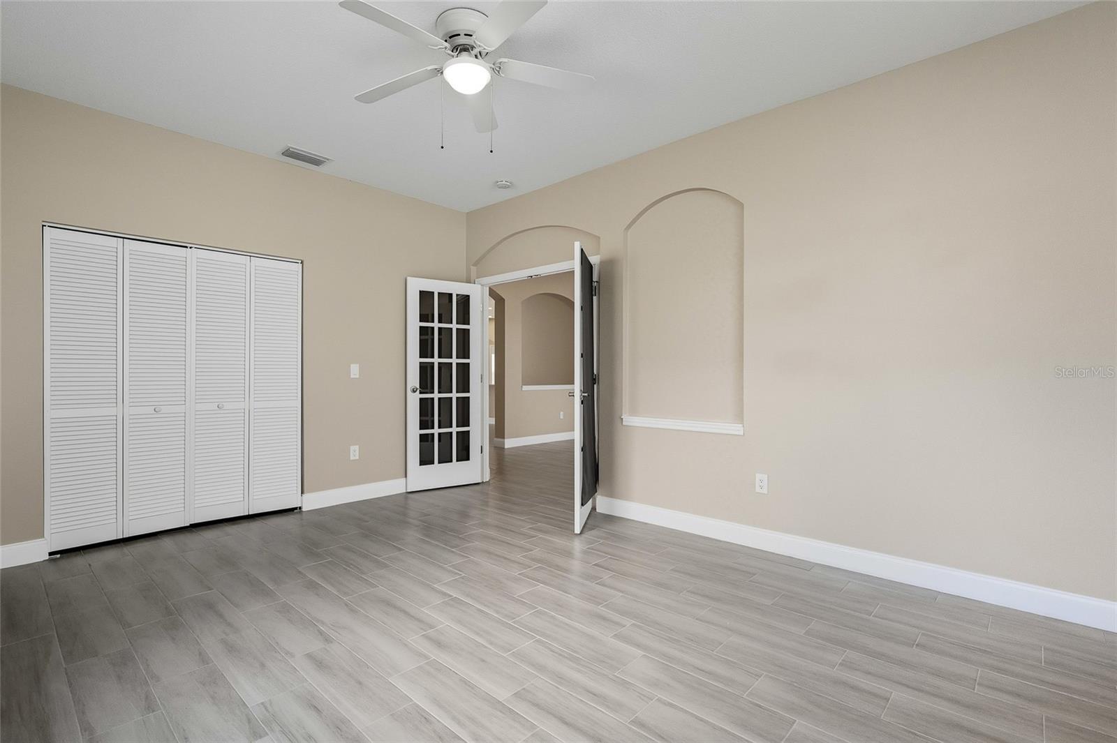 Image 21 of 39 For 4423 Gentrice Drive