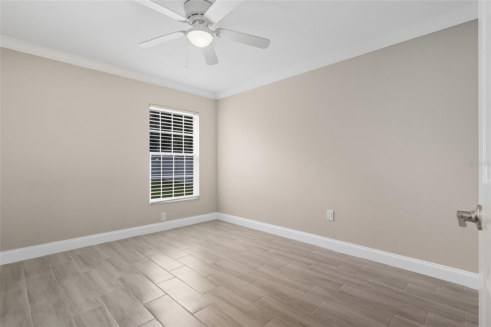 Image 23 of 39 For 4423 Gentrice Drive