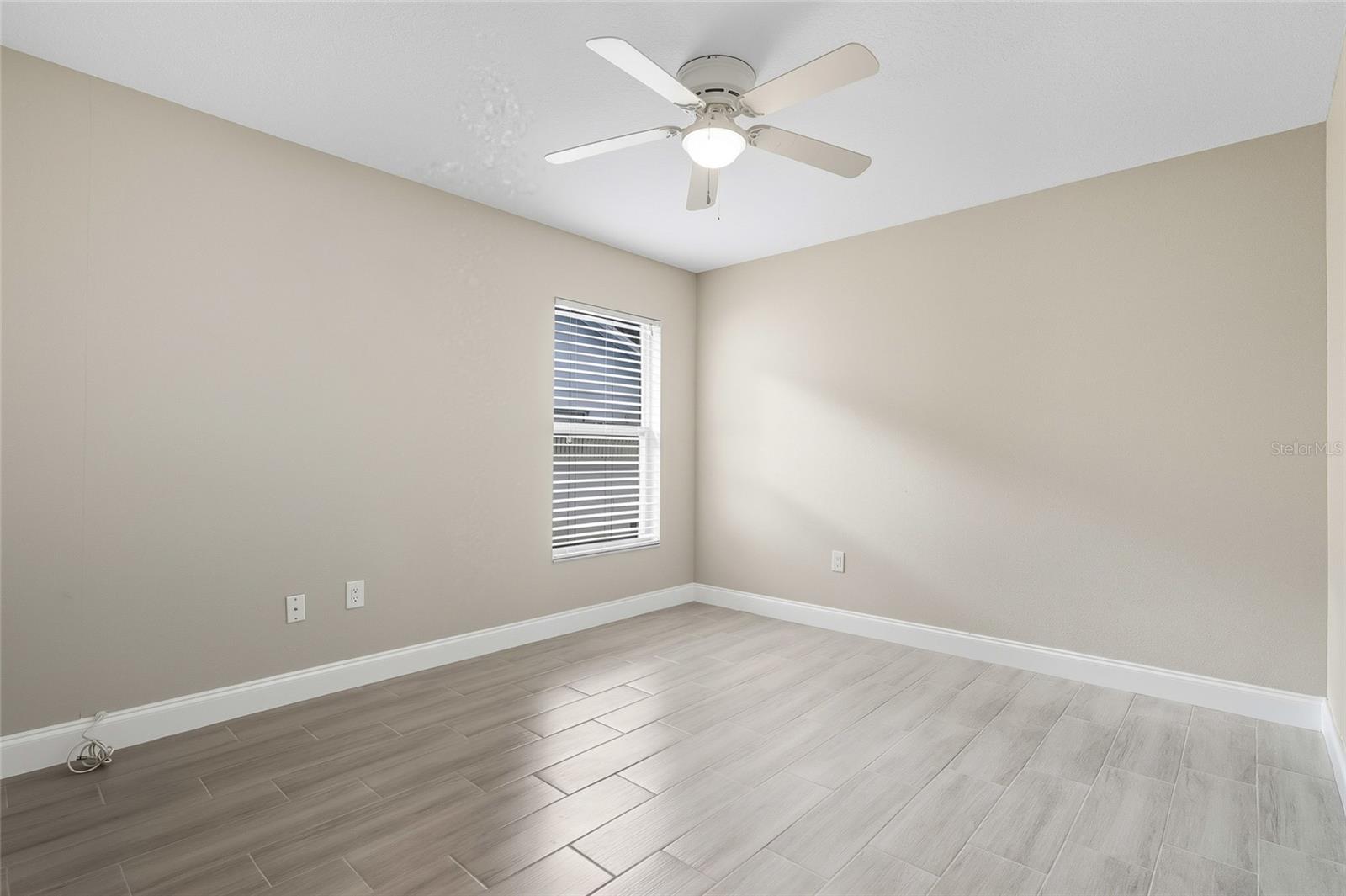 Image 24 of 39 For 4423 Gentrice Drive
