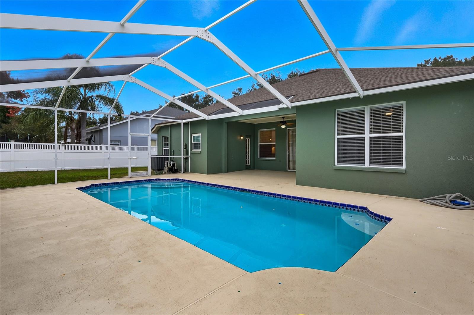Image 33 of 39 For 4423 Gentrice Drive