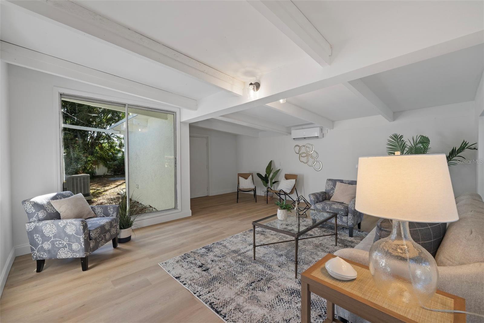 Image 12 of 21 For 1511 Lynn Avenue