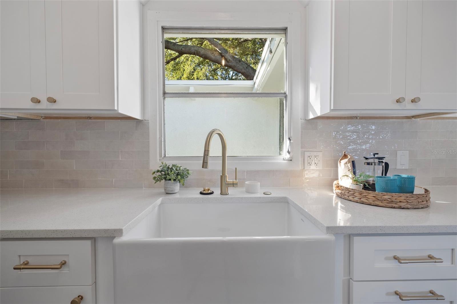 Image 7 of 21 For 1511 Lynn Avenue