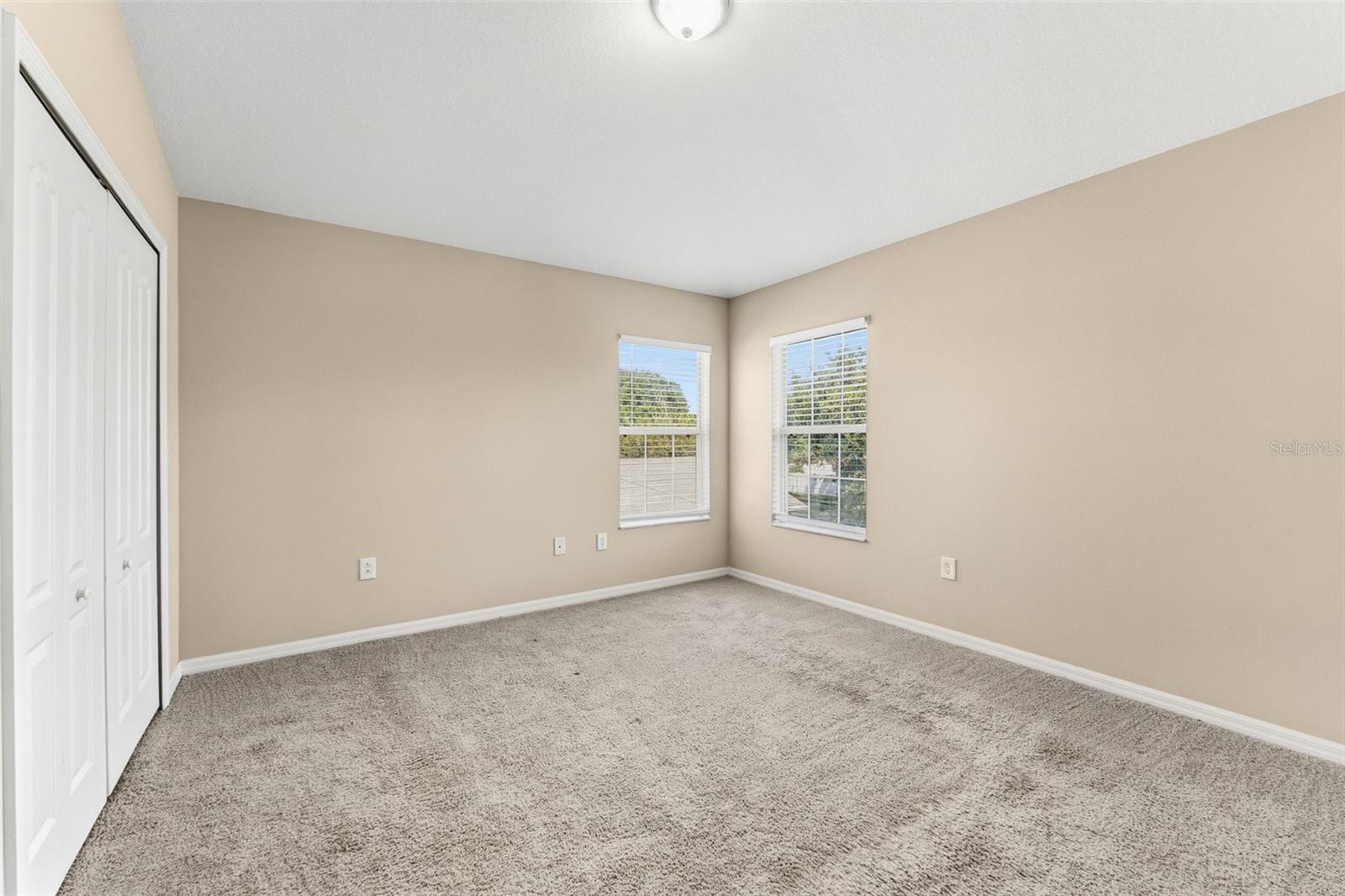 Image 22 of 40 For 10238 Perthshire Circle