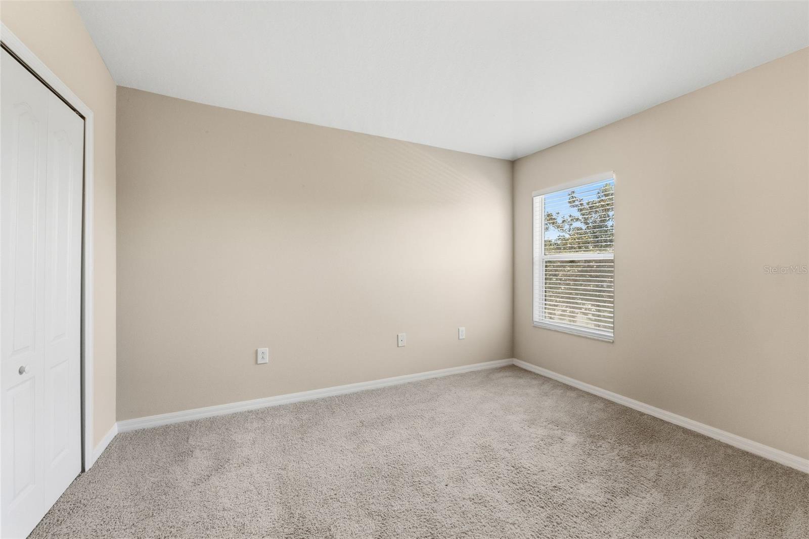 Image 24 of 40 For 10238 Perthshire Circle