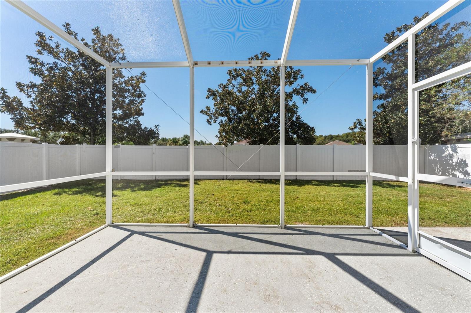 Image 31 of 40 For 10238 Perthshire Circle