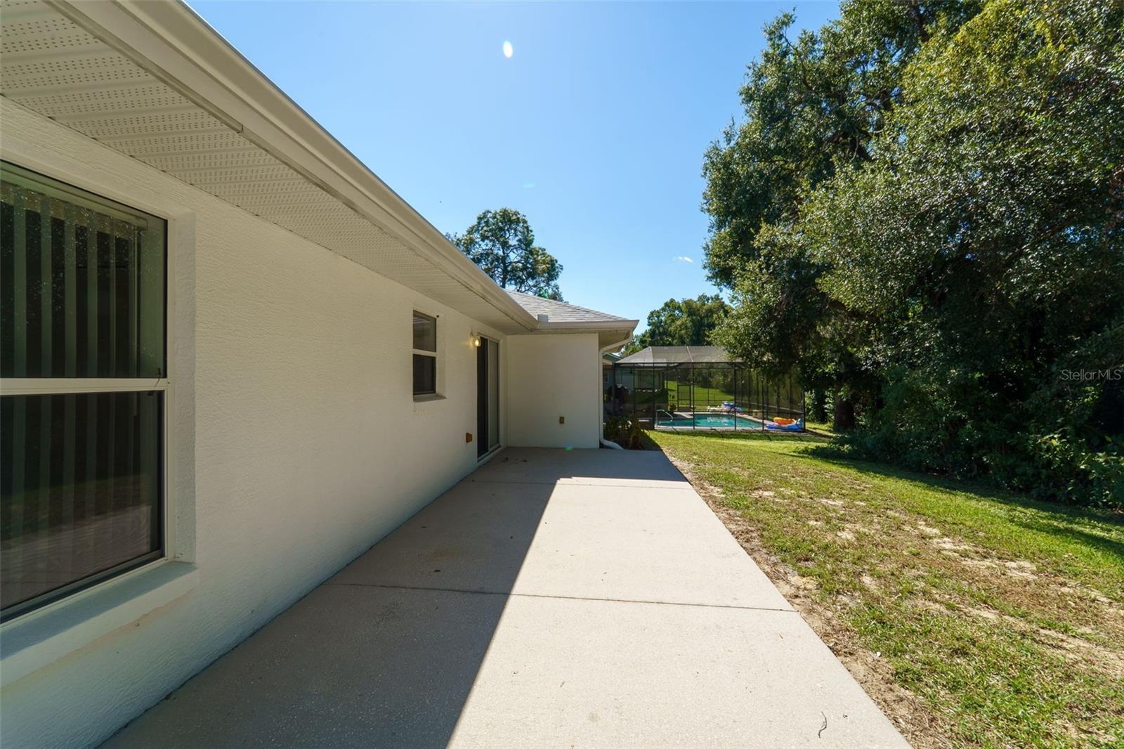 Image 26 of 37 For 729 Longfellow Terrace