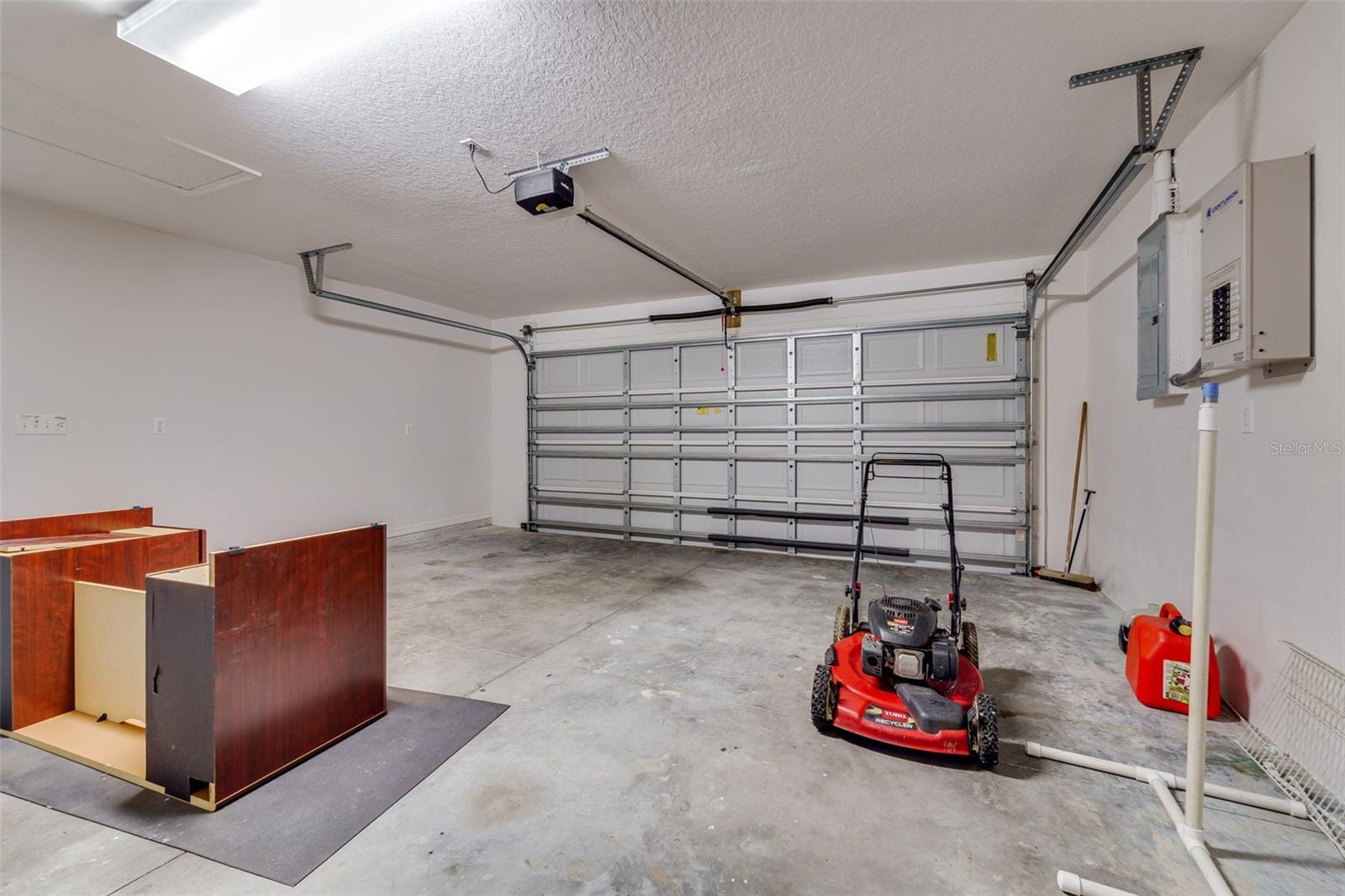 Image 36 of 37 For 729 Longfellow Terrace