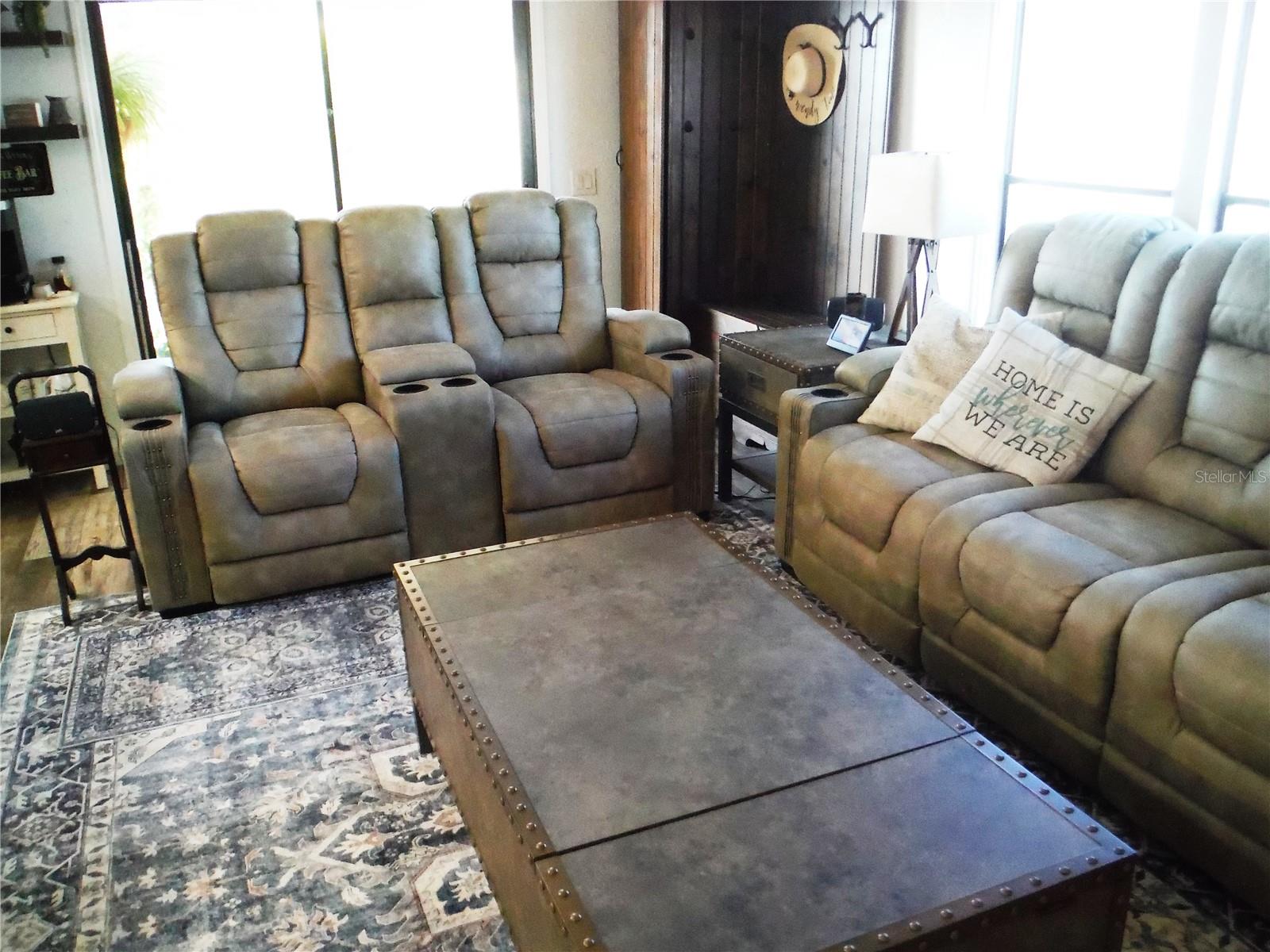 Image 2 of 55 For 168 Pinewood Terrace 104