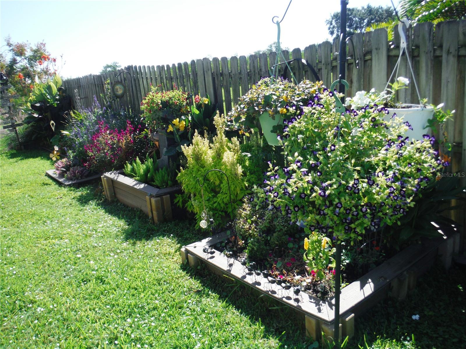 Image 44 of 55 For 168 Pinewood Terrace 104