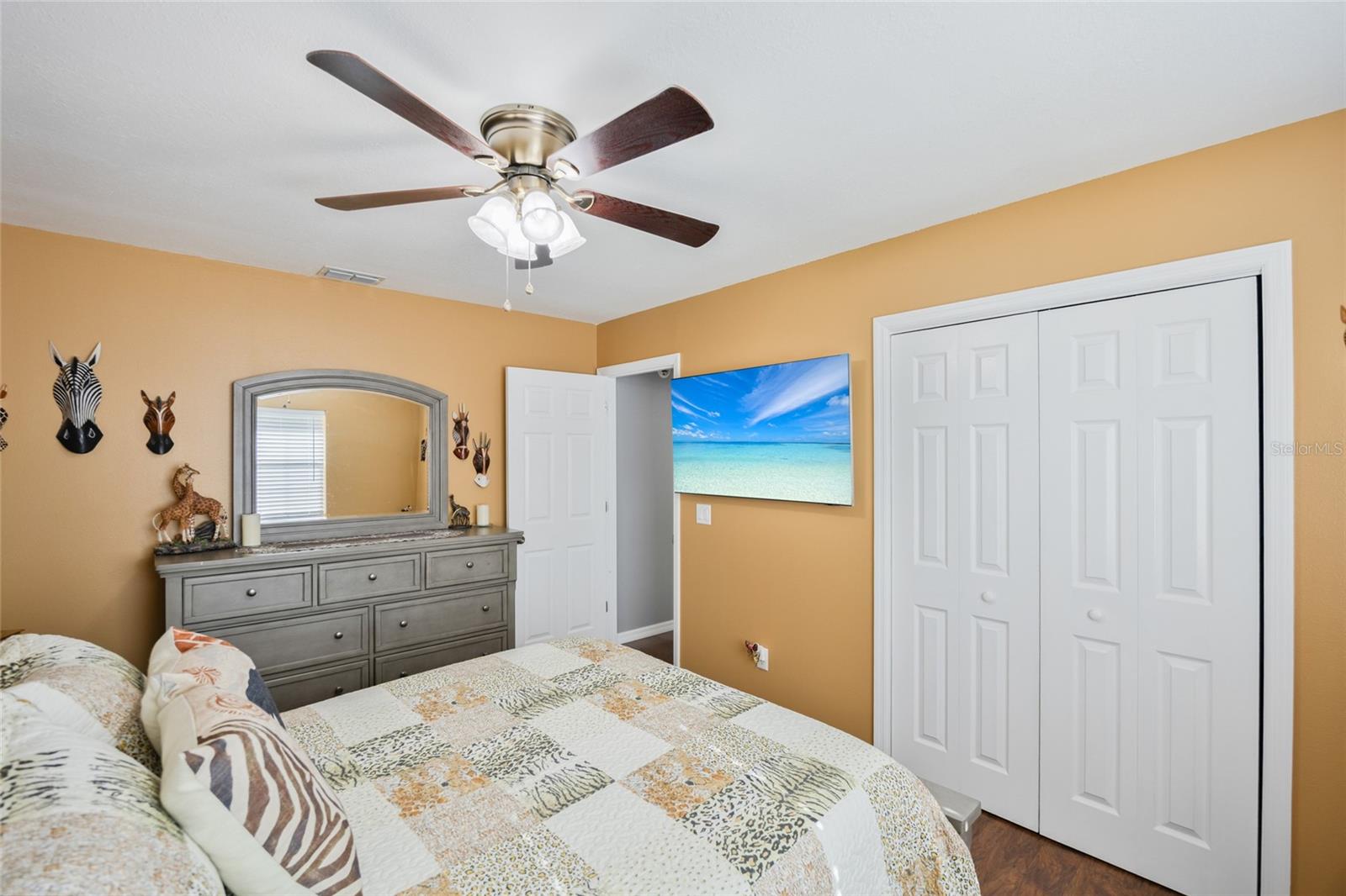 Image 15 of 29 For 6549 Foxmoor Drive