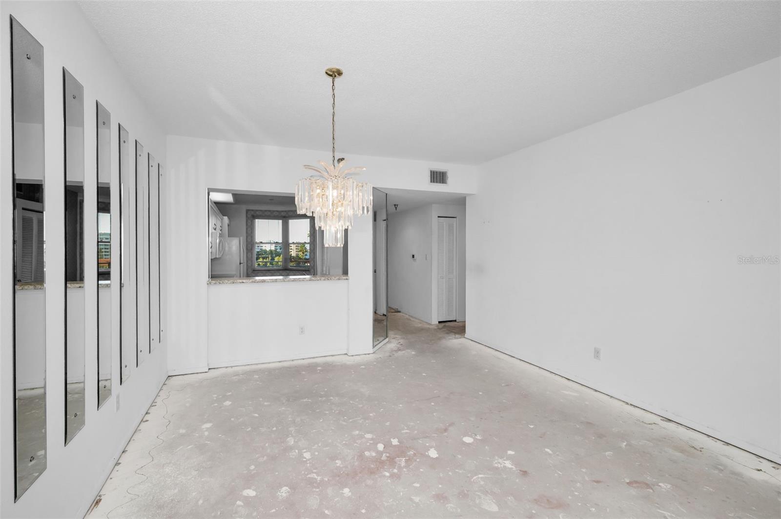 Image 13 of 53 For 7882 Sailboat Key Boulevard S 407