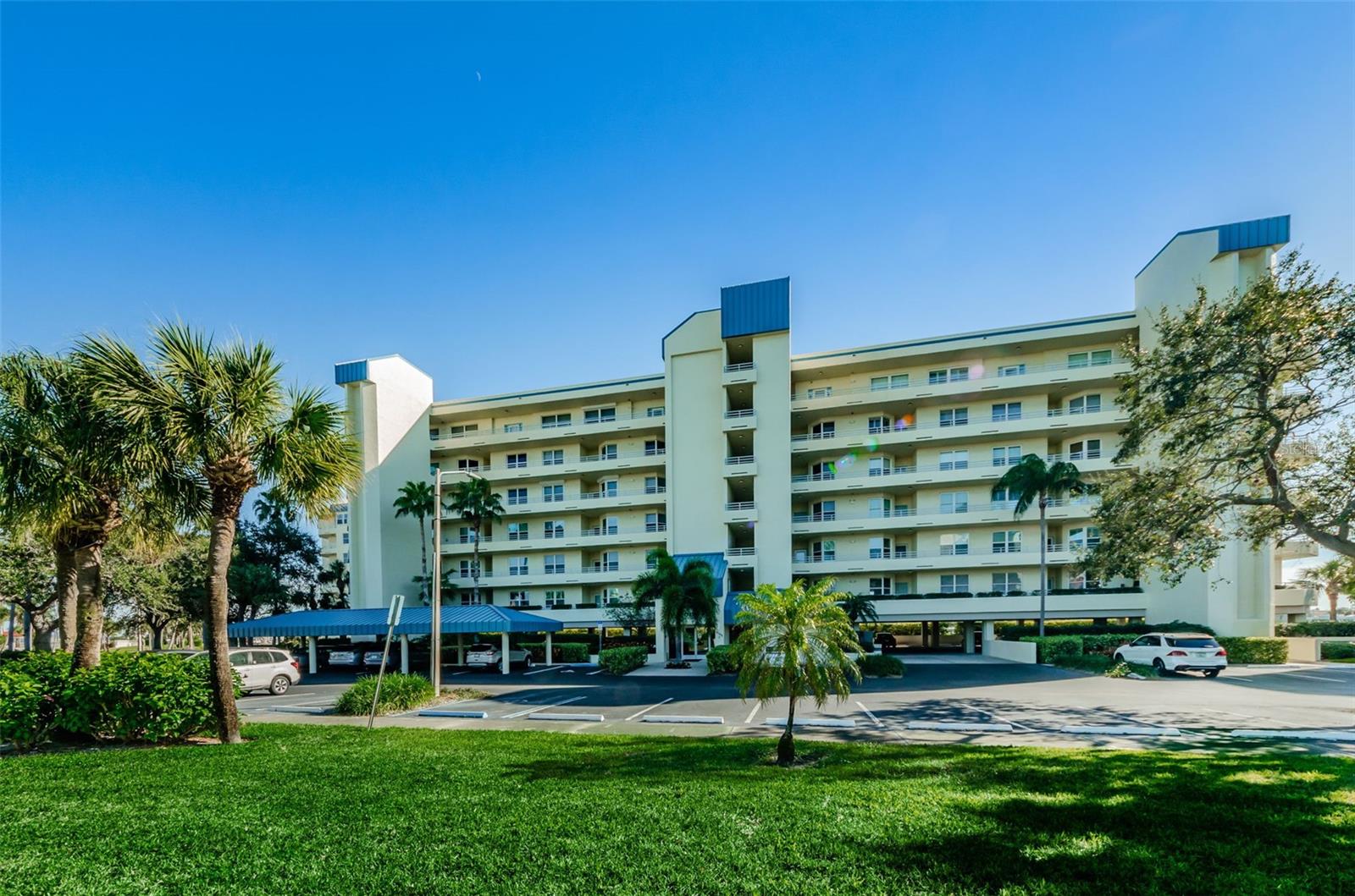 Image 51 of 53 For 7882 Sailboat Key Boulevard S 407