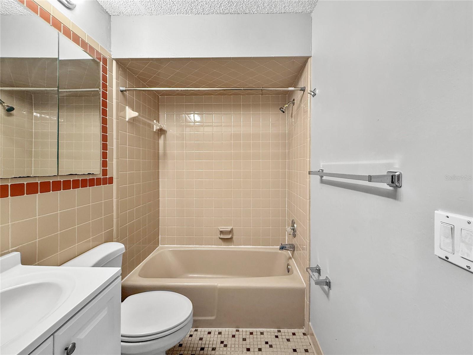 Image 9 of 14 For 65 Blaine Drive