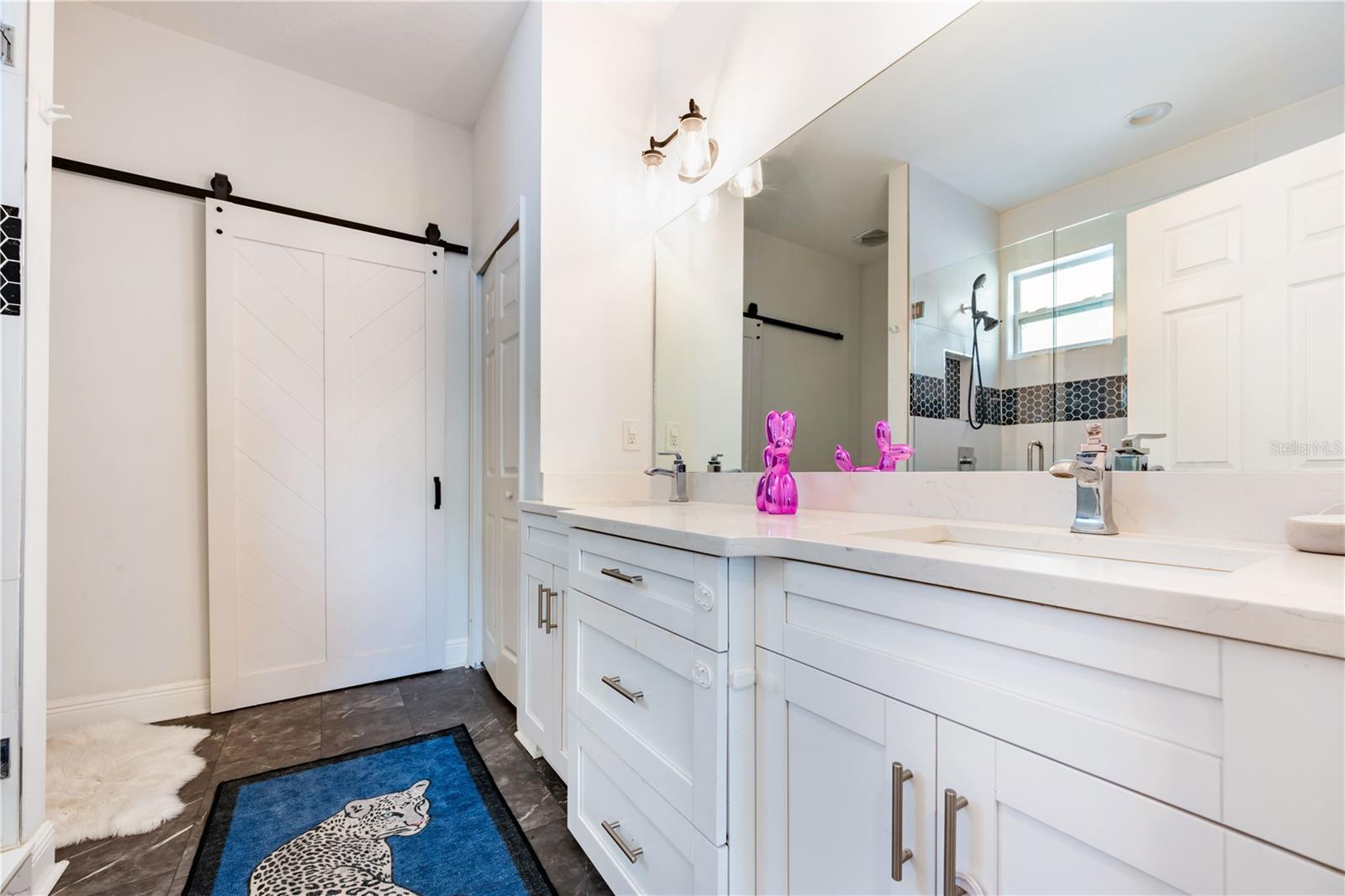 Image 38 of 66 For 350 28th Street S