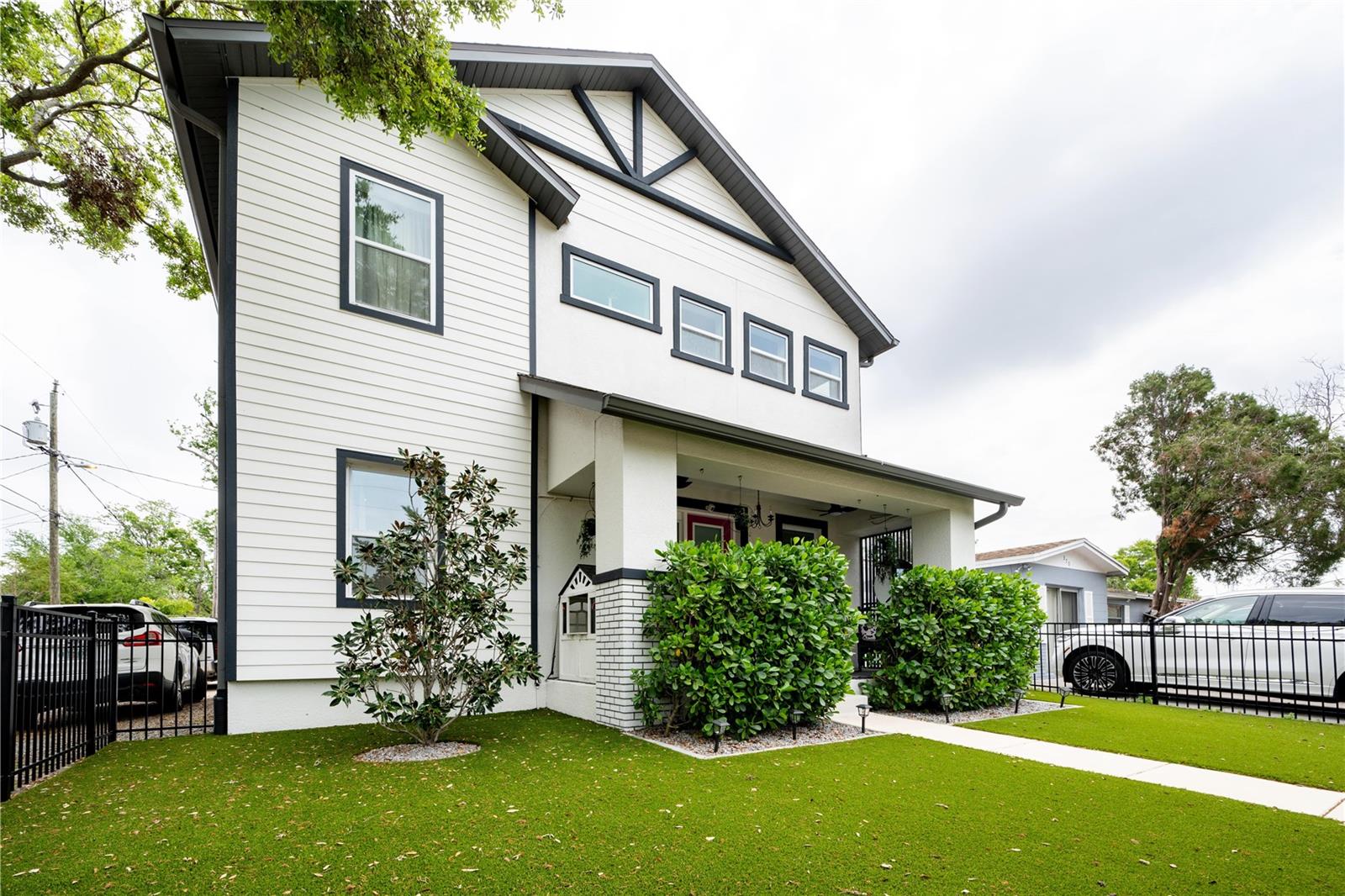 Image 5 of 66 For 350 28th Street S