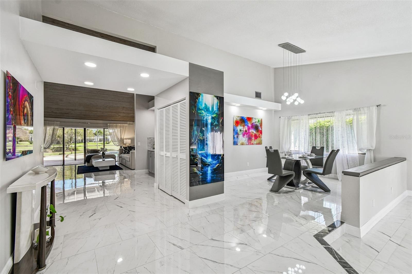 Image 6 of 76 For 14603 Village Glen Circle