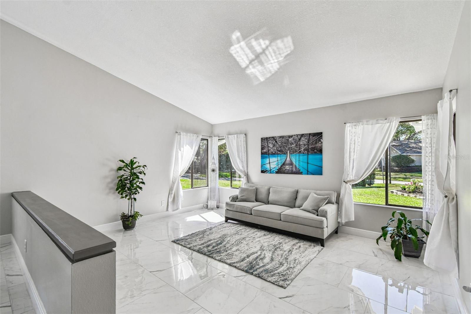 Image 8 of 76 For 14603 Village Glen Circle