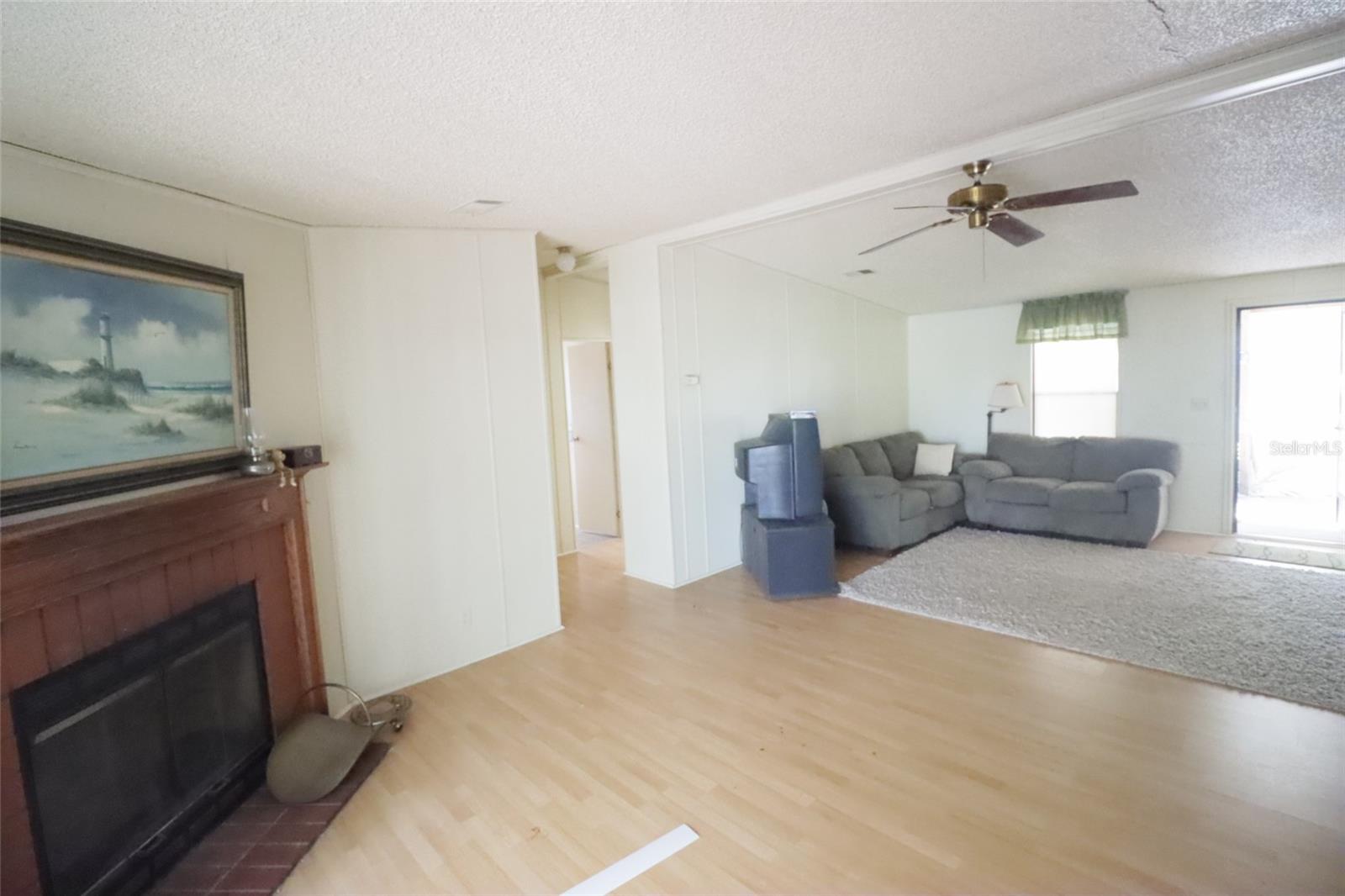 Image 6 of 25 For 13711 247th Court