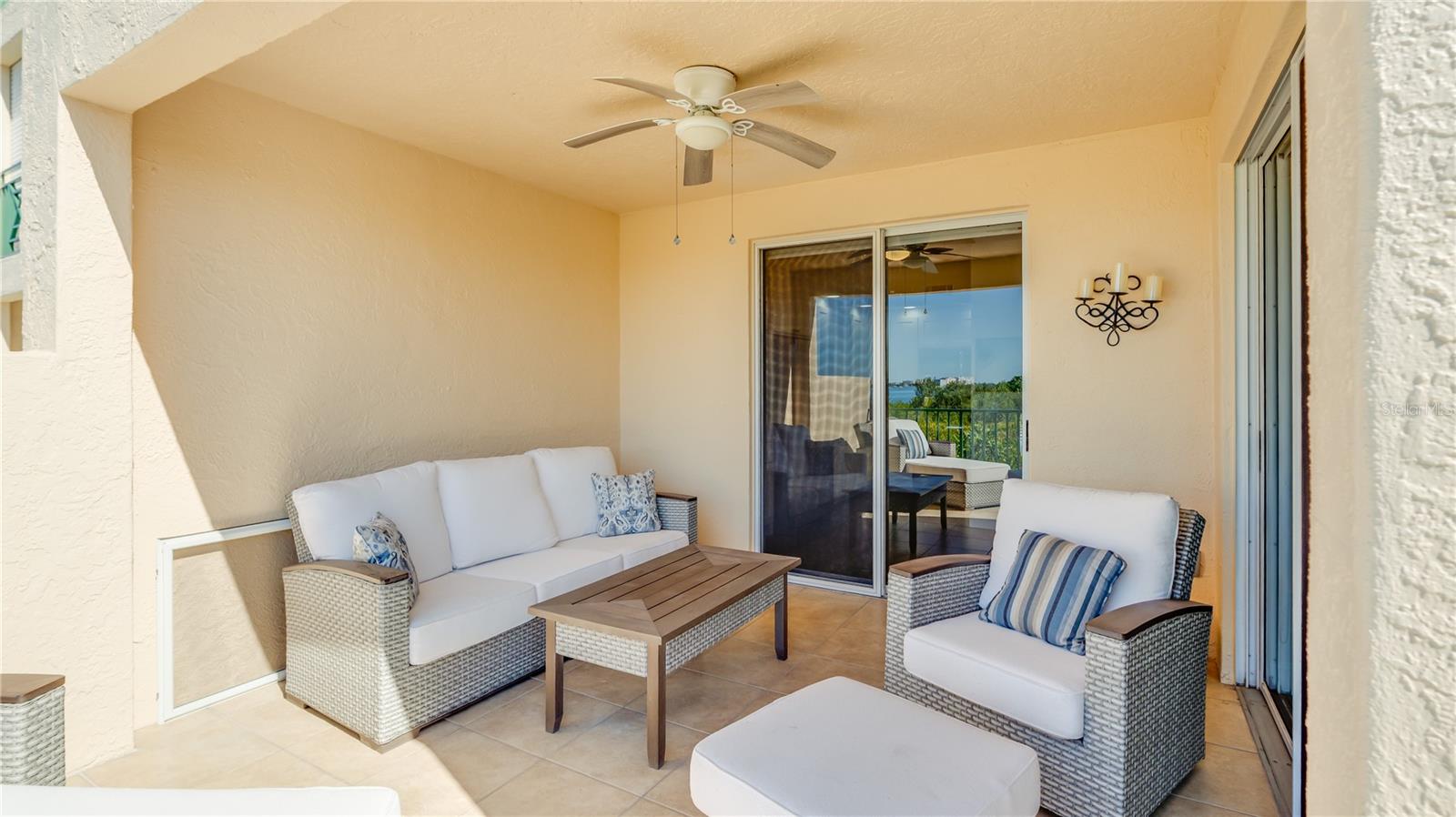 Image 19 of 73 For 4737 Dolphin Cay Lane S 107