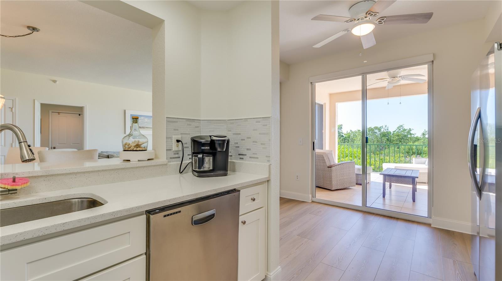 Image 21 of 73 For 4737 Dolphin Cay Lane S 107