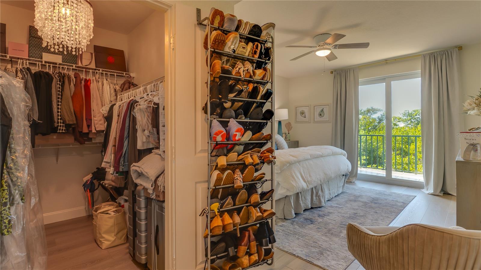 Image 28 of 73 For 4737 Dolphin Cay Lane S 107